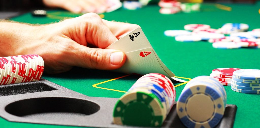 Chia sẻ kinh nghiệm Poker Hit Club hiệu quả